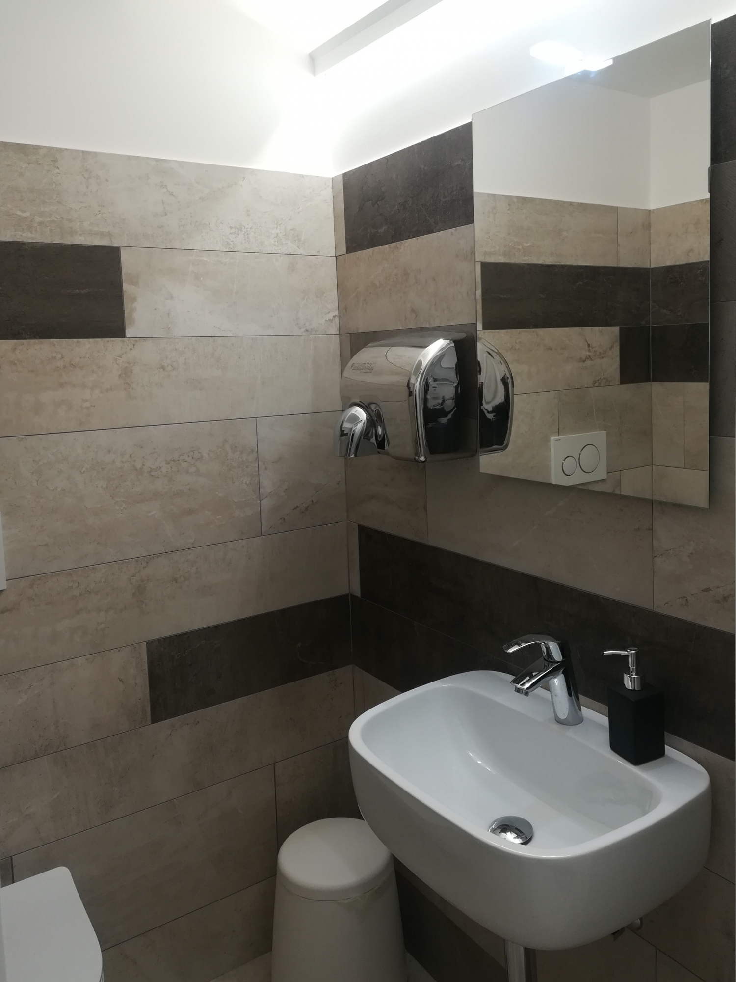 progettazione bagno - architetto . studio dentistico