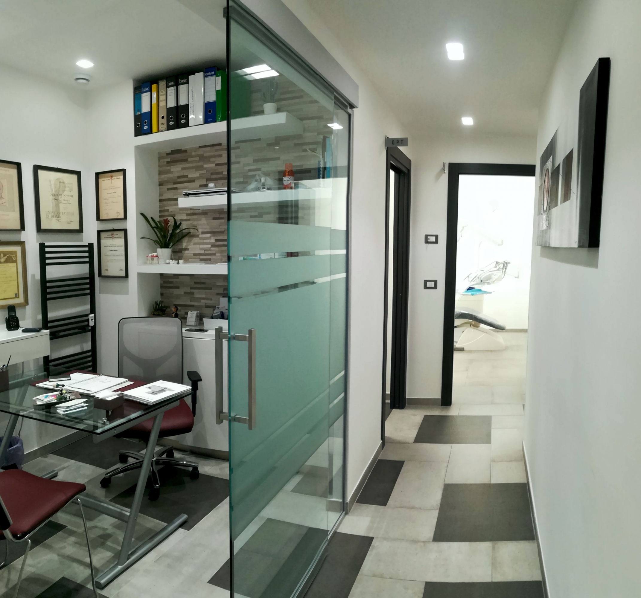 Ufficio studio dentistico - progettazione e ristrutturazione - Architetto